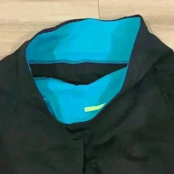 Lululemon leggings size  4 - Picture 4 of 7